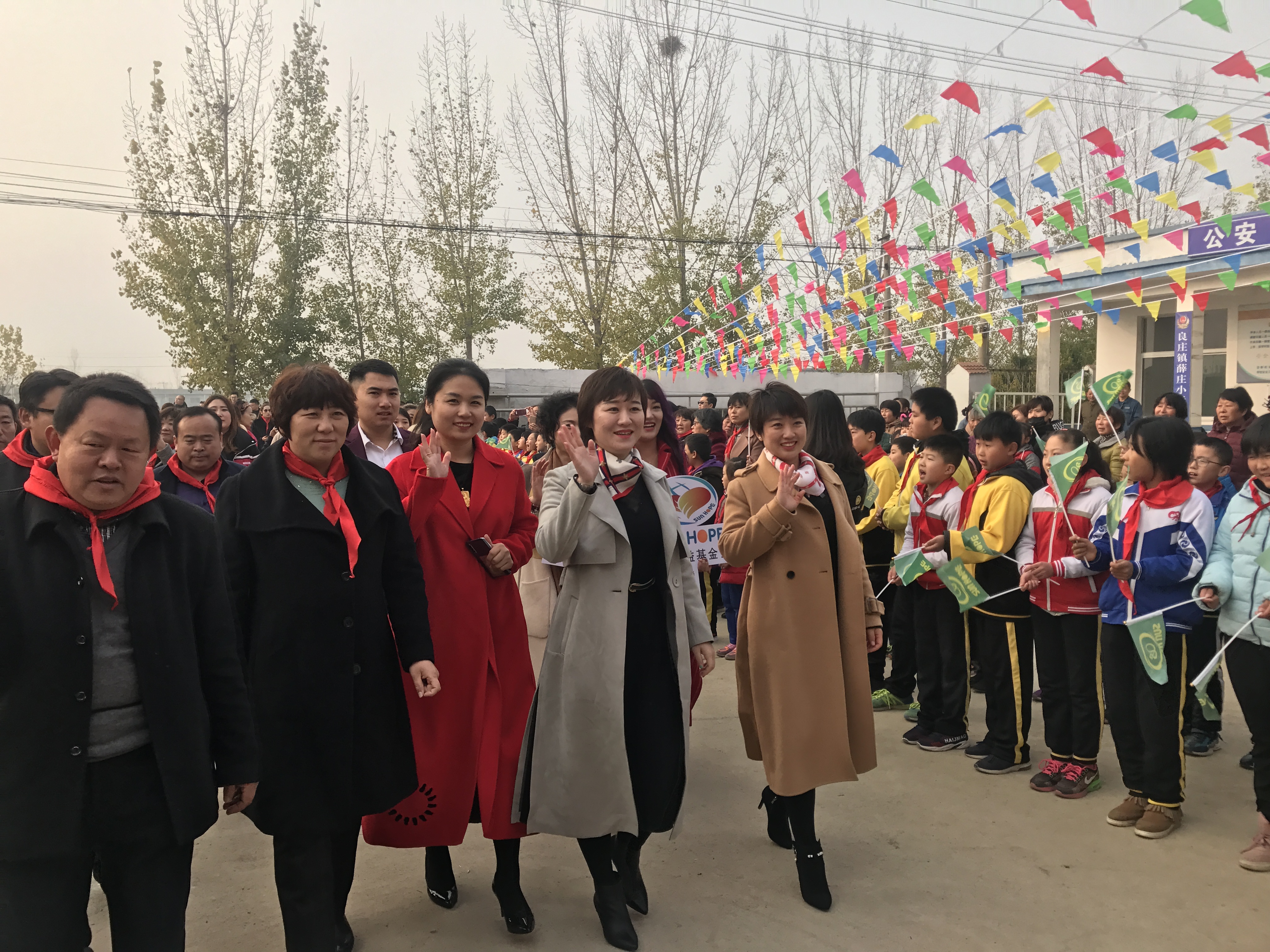 第183所 泰安市岱岳区良庄镇米兰在线网站-米兰在线网站
李娜小学