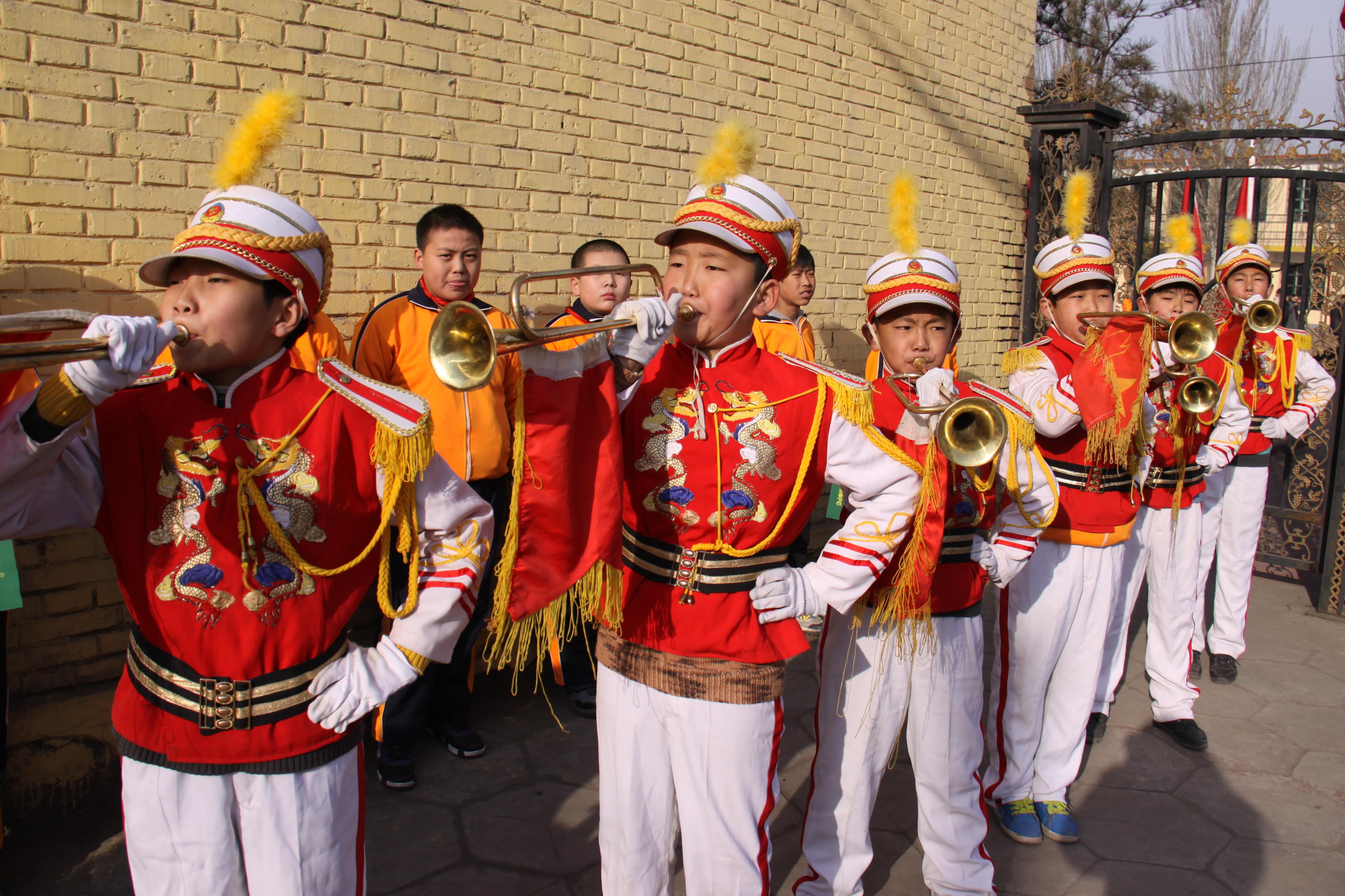 第22所 包头市西北门米兰在线网站-米兰在线网站
董丽萍小学